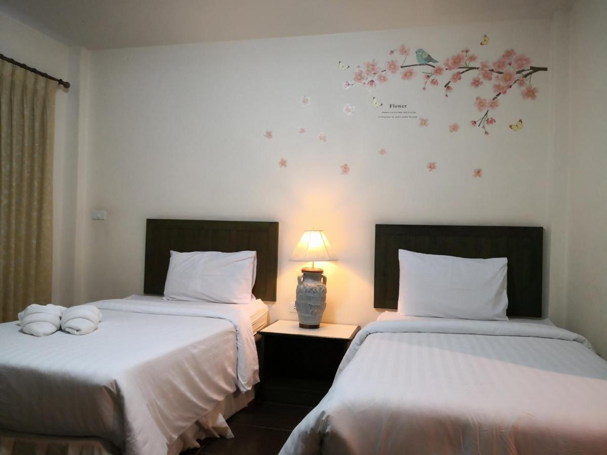 Baan Suksiri Hotel Hua Hin Luaran gambar