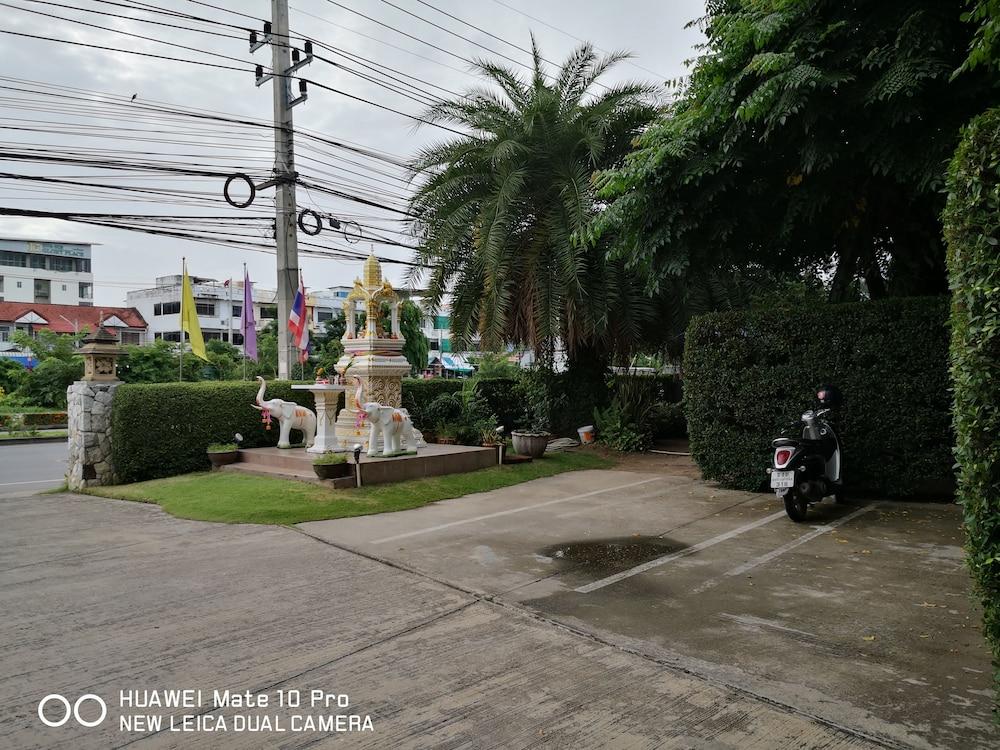 Baan Suksiri Hotel Hua Hin Luaran gambar