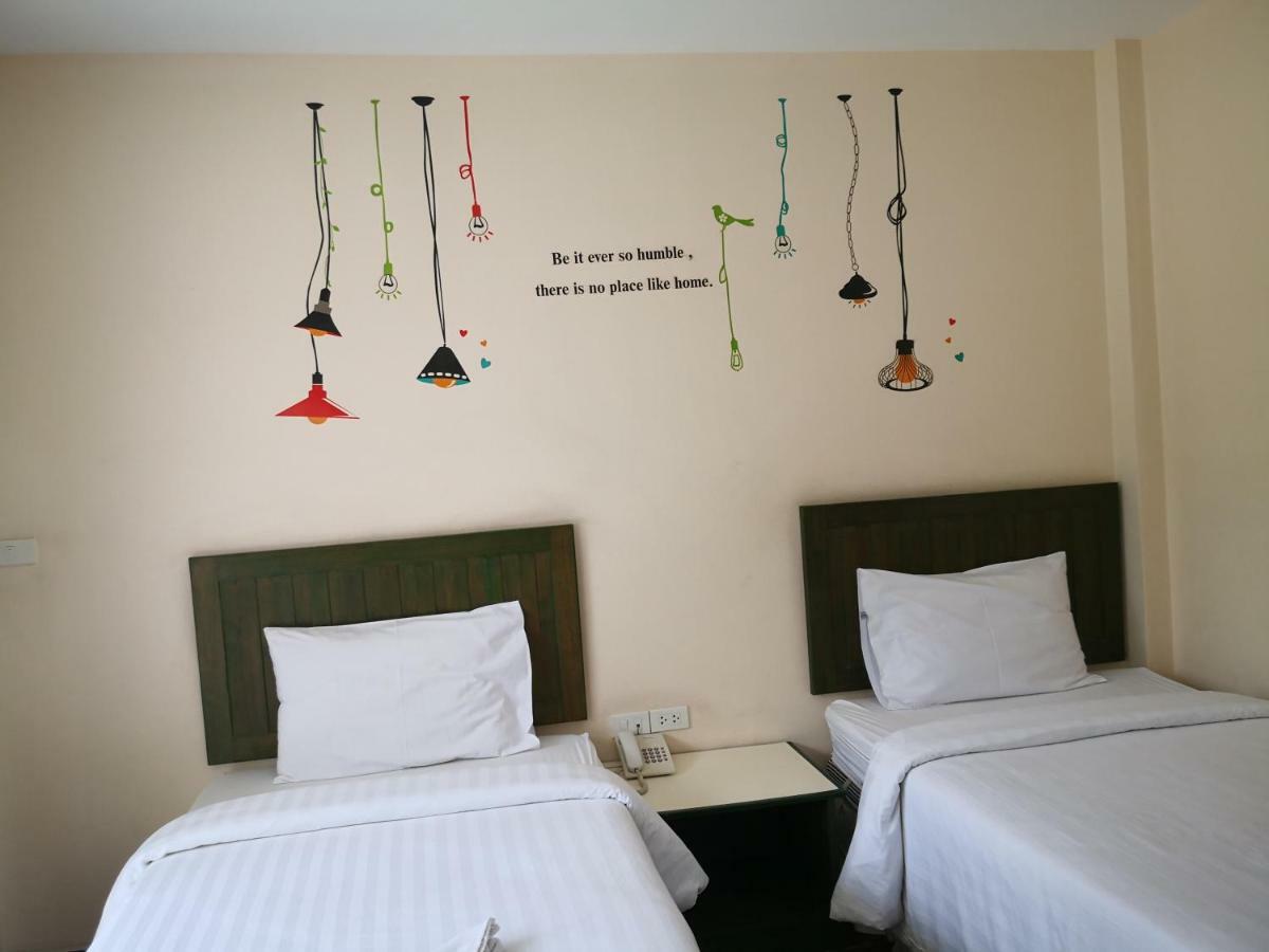 Baan Suksiri Hotel Hua Hin Luaran gambar